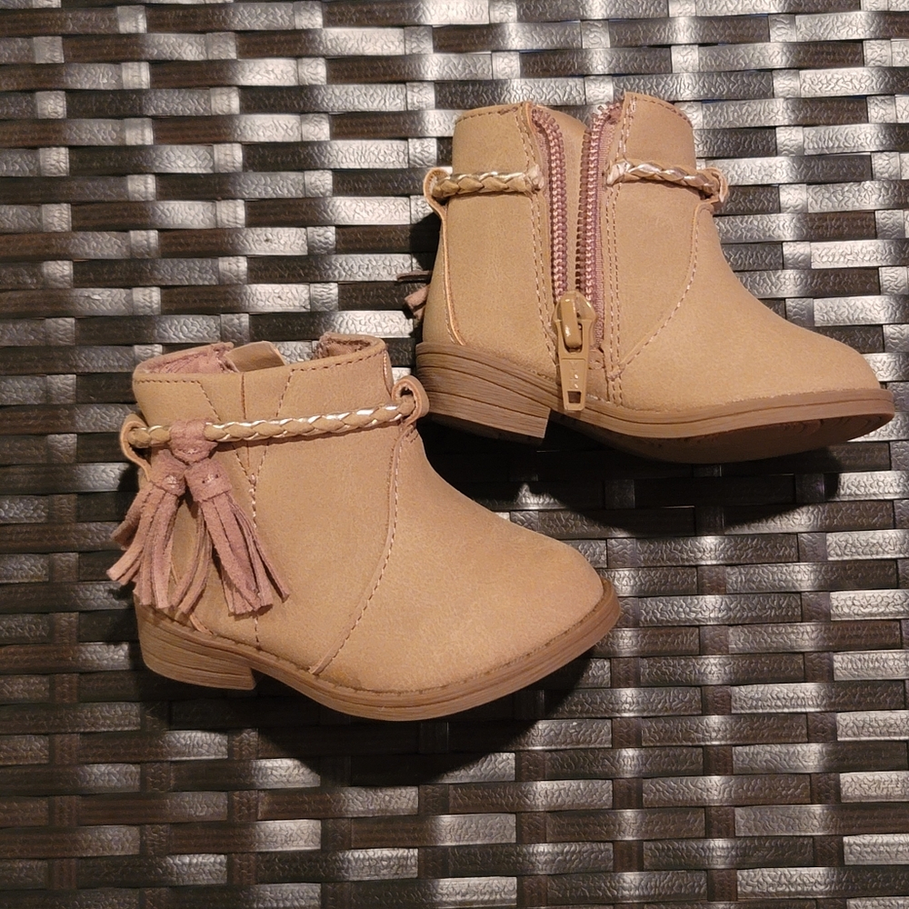 Baby boot- size 2